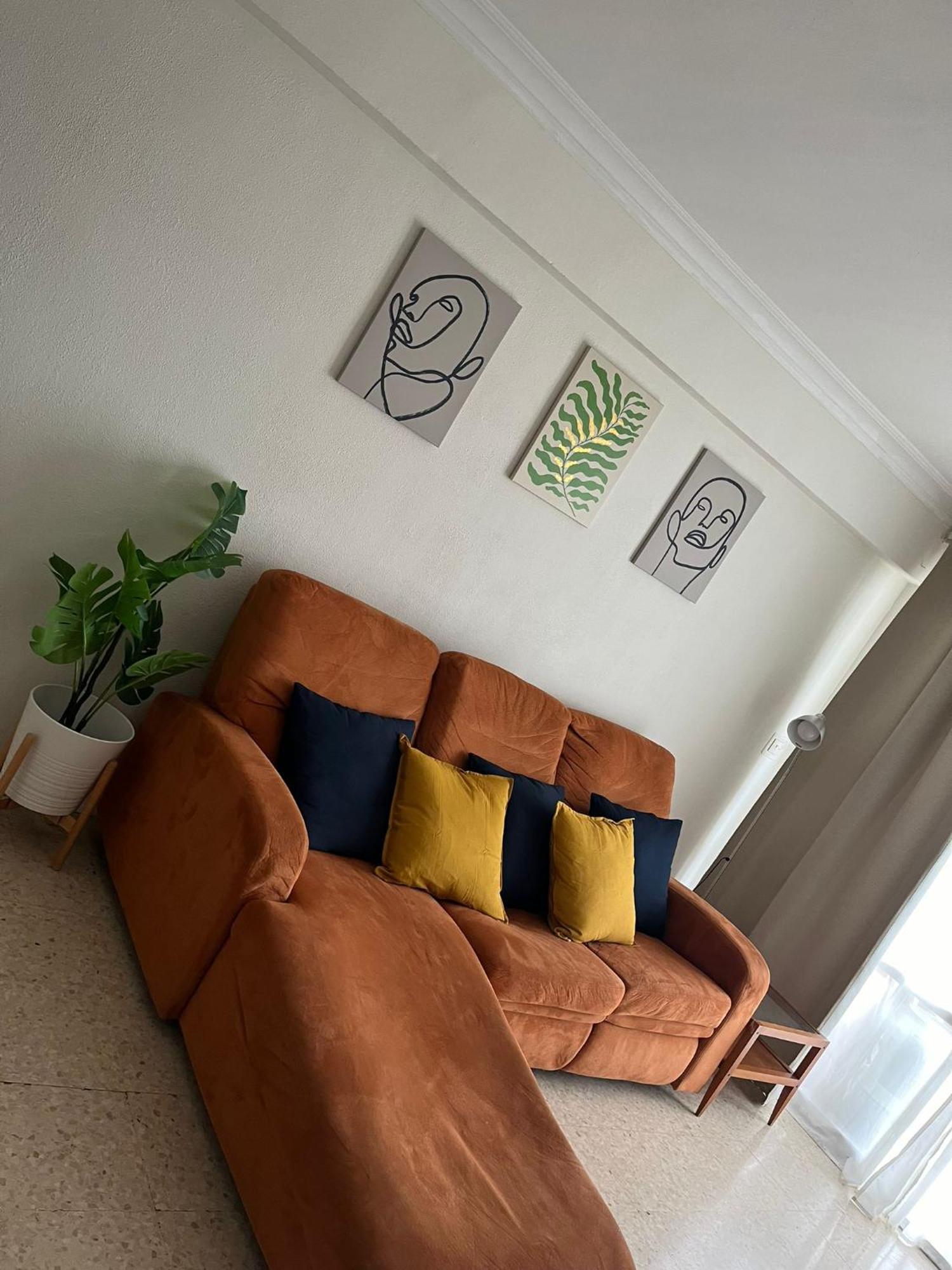 Cozy Apartment Next To Center Siviglia Esterno foto