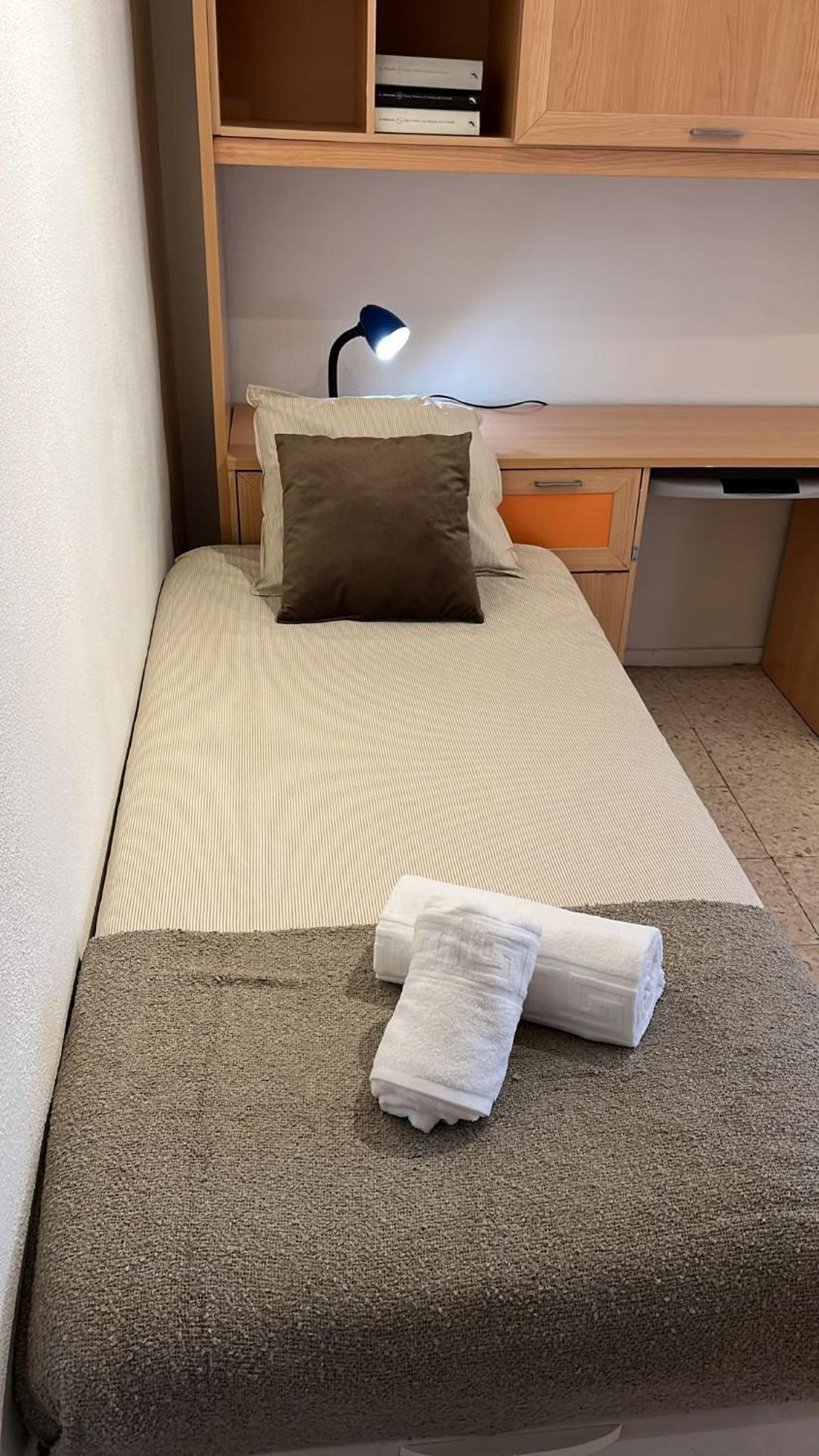 Cozy Apartment Next To Center Siviglia Esterno foto